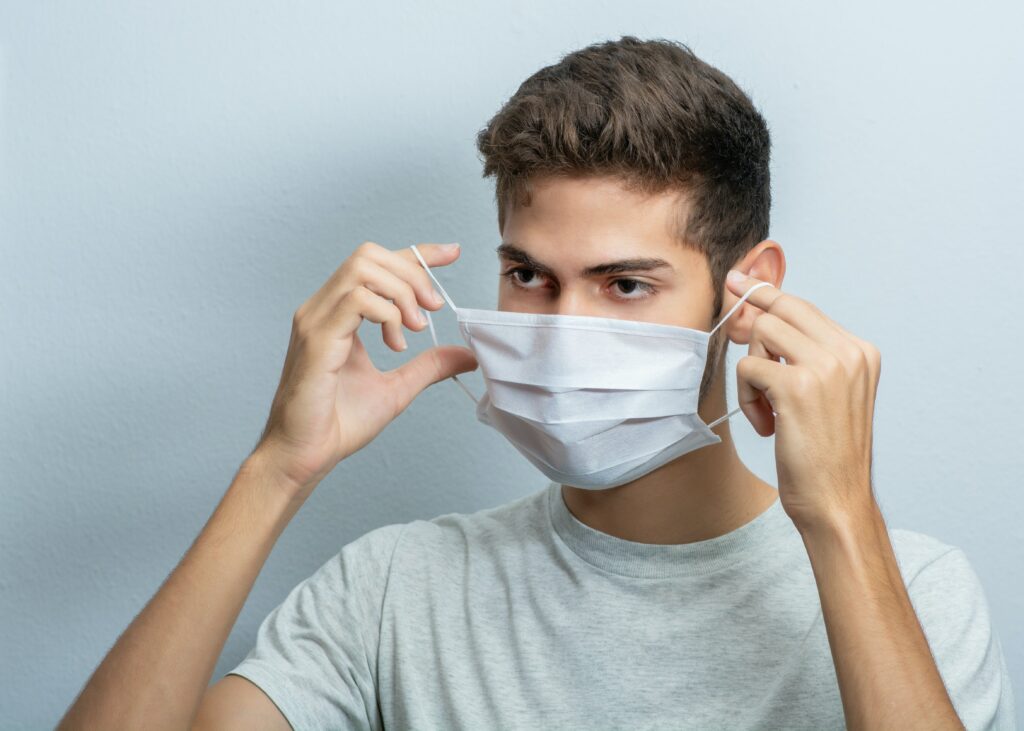 Einwegmaske für den Schutz bei der Pandemie COVID19