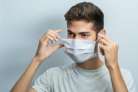 Einwegmaske für den Schutz bei der Pandemie COVID19